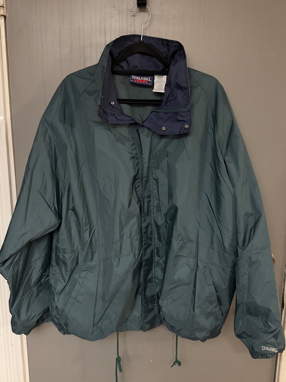 Classic Spalding Men's Teal Windbreaker with Navy Collar